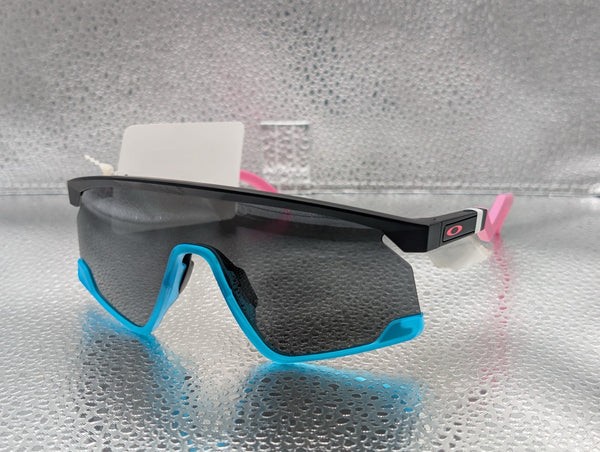 Oakley Sunglasses BXTR Matte Black